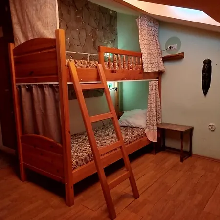 Just A אכסניה סוזופול